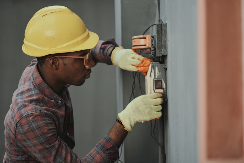 Industrial Electrician & Automation